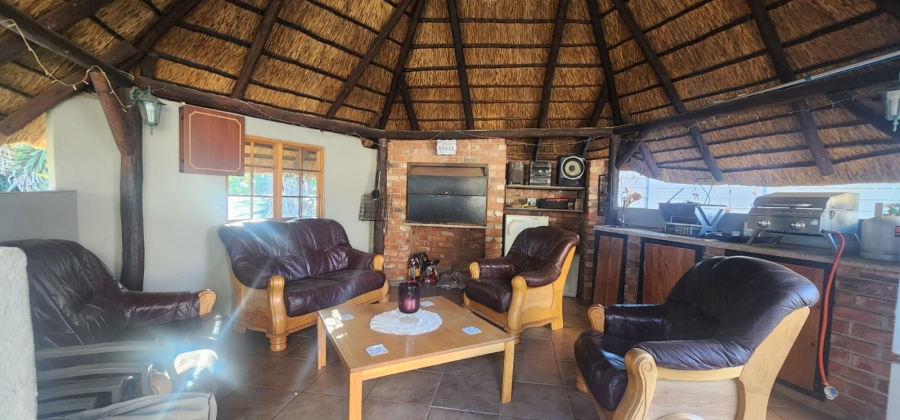 3 Bedroom Property for Sale in Neserhof North West